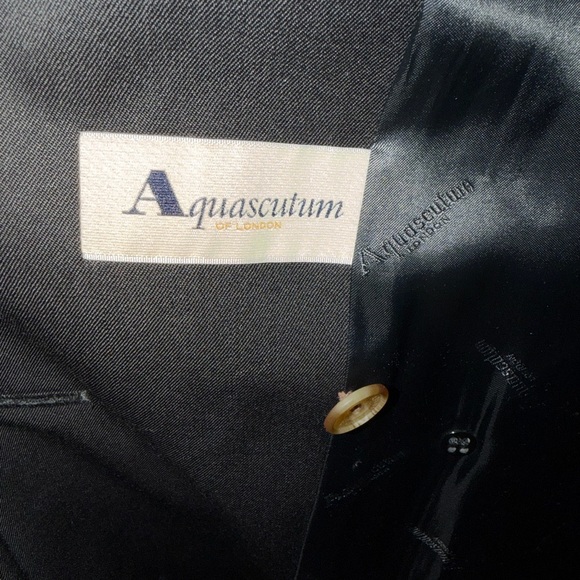 Aquascutum of London Beautiful Men’s Trench Coat - Picture 3 of 9
